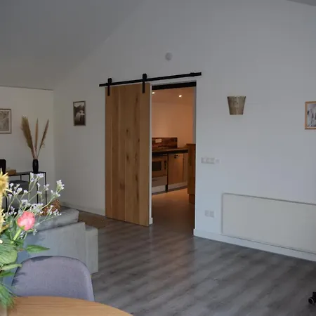 Bed & Breakfast Achter Ons