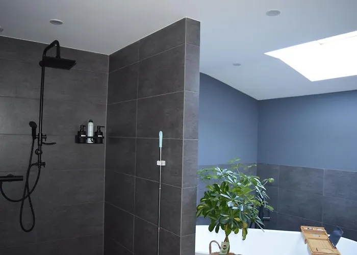 Achter Ons Bed & Breakfast